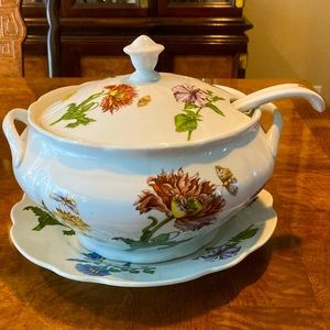 “CAROLINE” by BIA Cordon Bleu - TUREEN, UNDERPLATE & LADLE